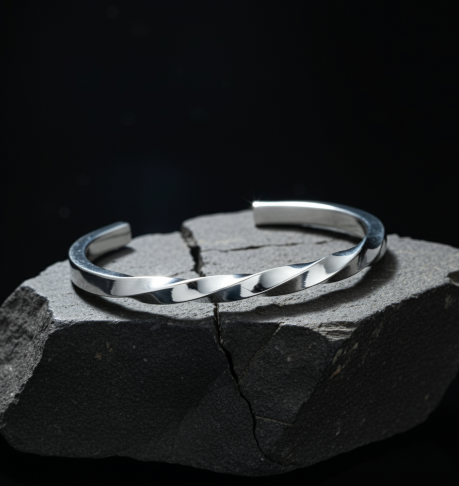 Twisted Helix Cuff - Silver