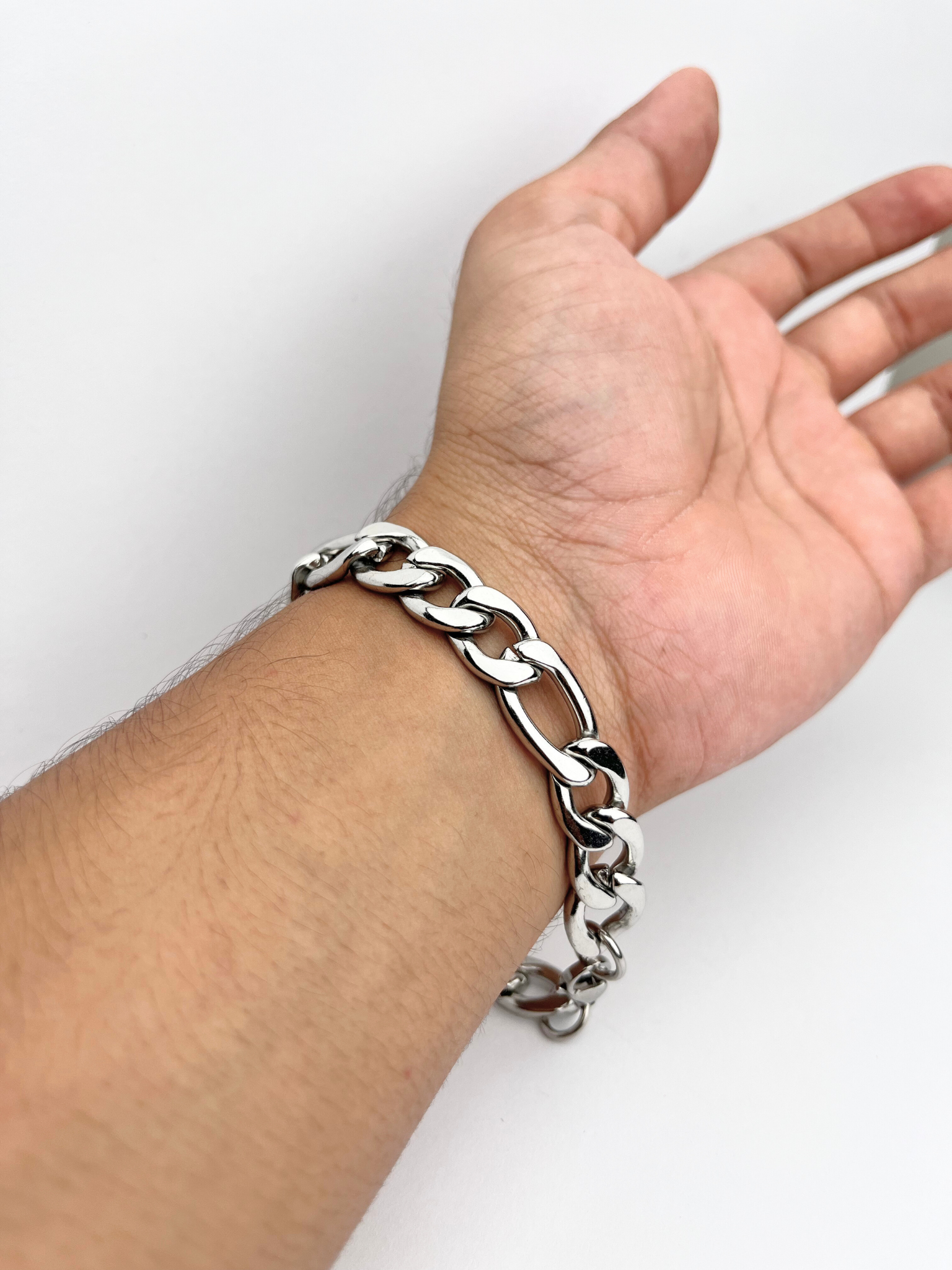 Strong Figaro Link Bracelet