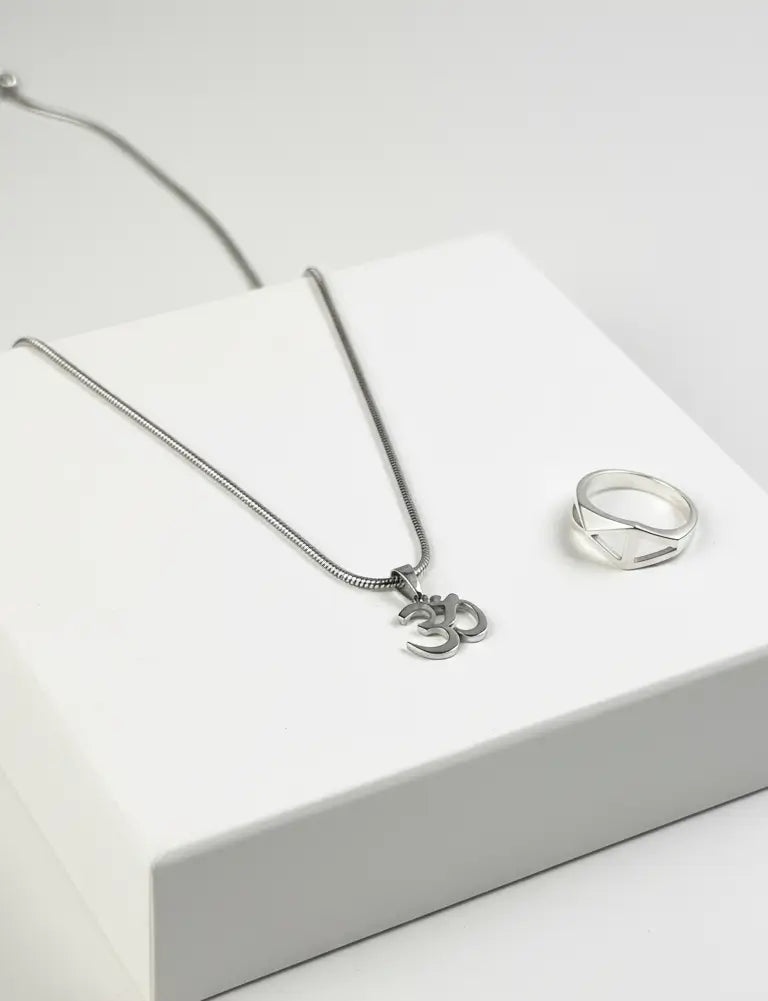 Om Pendant Silver Edition
