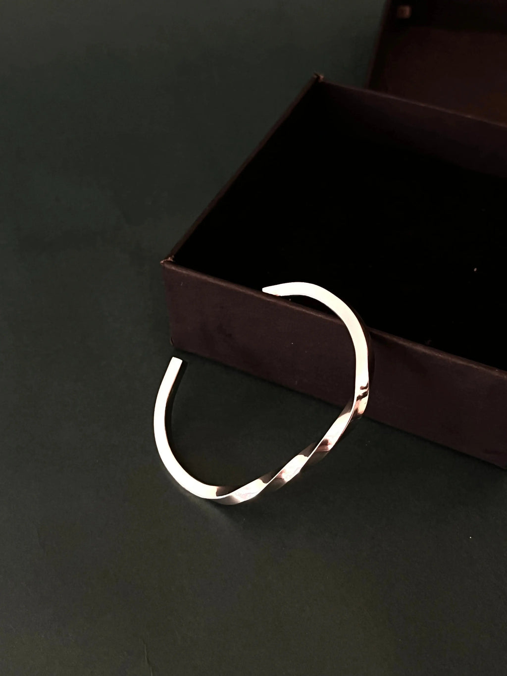 Helios Arc Cuff - Silver