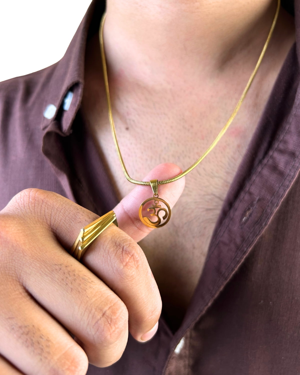 Aura Om Pendant
