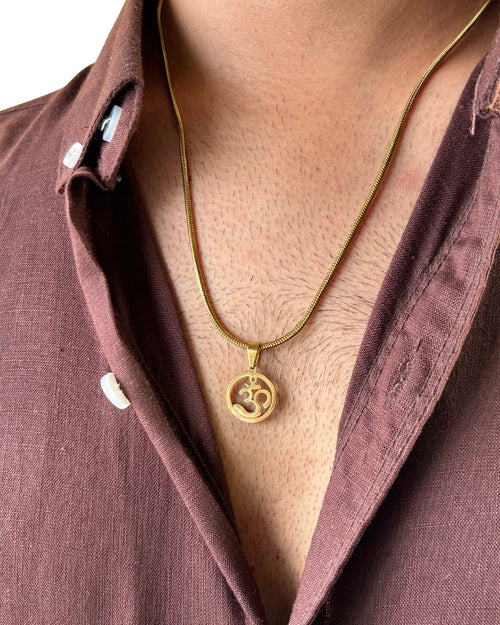 Aura Om Pendant