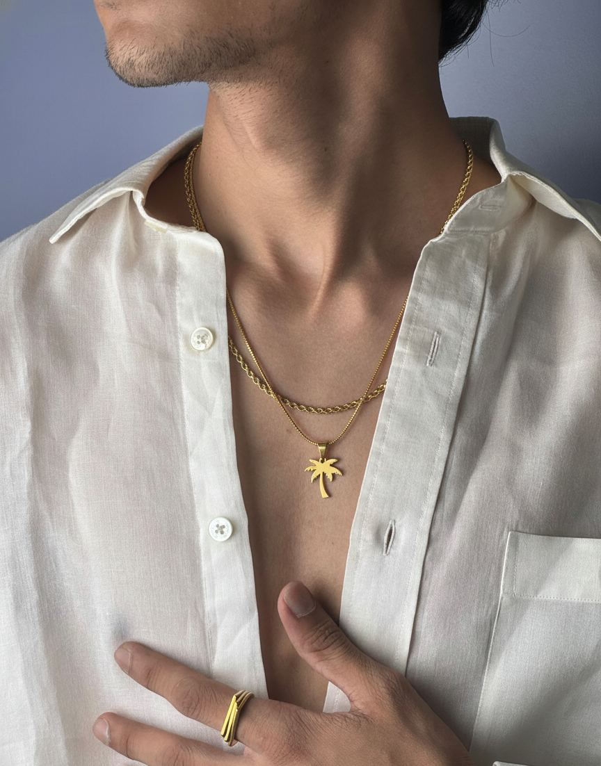 Palm Pendant - Gold Edition