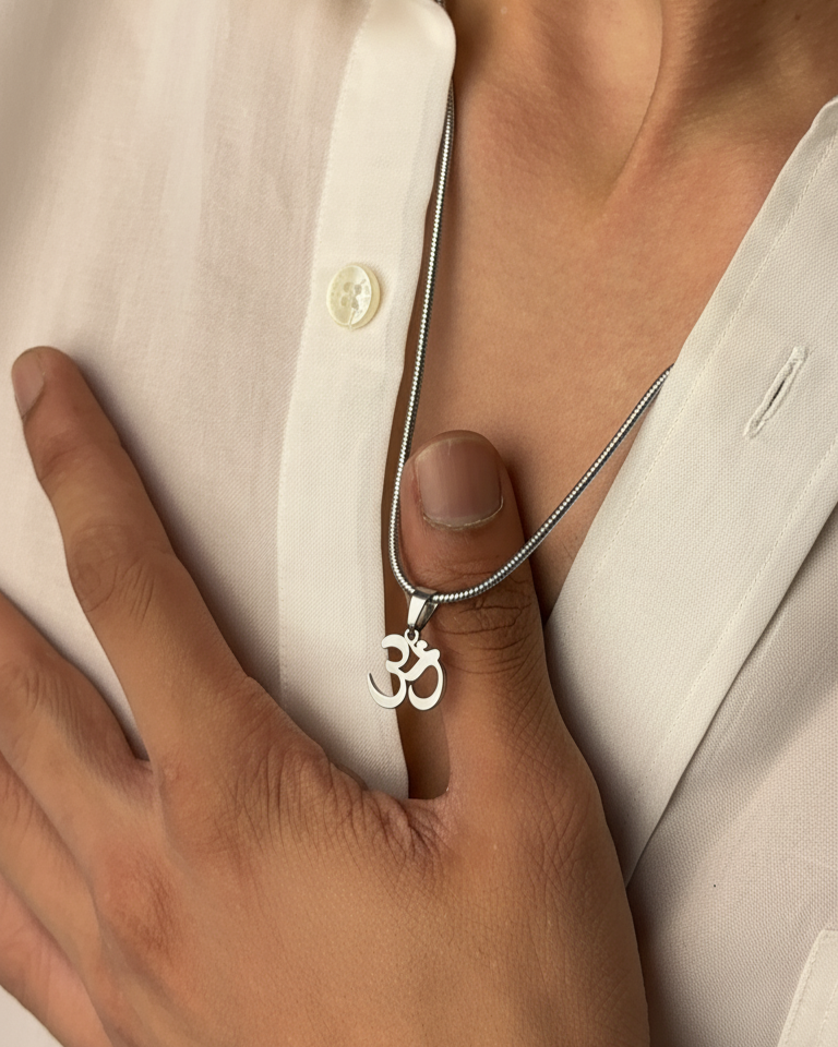 Om Pendant Silver Edition